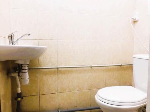 комерційна за адресою Феодосійська вул., 2-Л