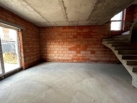 будинок за адресою Каштанова