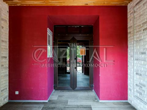 комерційна за адресою Володимира Івасюка просп. (Героїв Сталінграду), 20-А