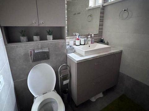 квартира за адресою Регенераторна вул., 4