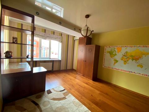 квартира за адресою Парусна вул. (Героїв Сталінграду), 1г