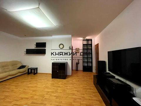 квартира за адресою Анни Ахматової вул., 47