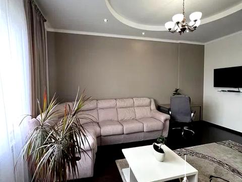 квартира за адресою Святомихайлівська вул., 17