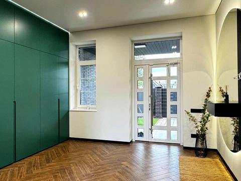 дом по адресу Лучшая ул. (Ломоносова)