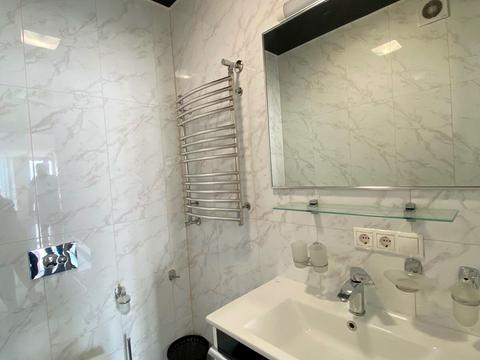 квартира за адресою Вадима Гетьмана, 1Б