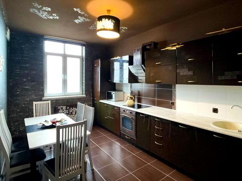 квартира за адресою Воскресенська вул., 12-А