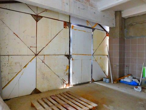 комерційна за адресою Вишнева, 8
