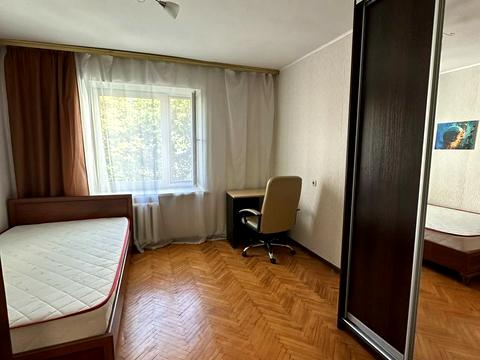 квартира за адресою Олександра Кониського вул., 74-Б