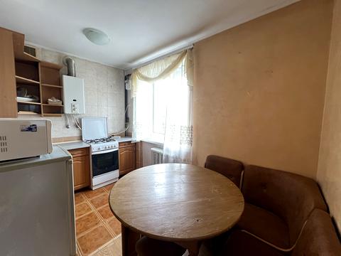 квартира за адресою В'ячеслава Чорновола вул., 17