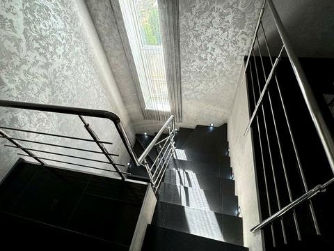 будинок за адресою Молодіжна