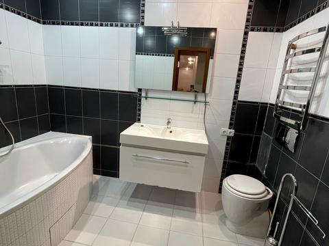 квартира за адресою Вишняківська вул., 13