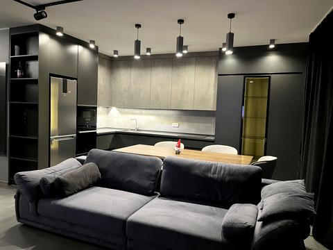 квартира за адресою Зарічна вул., 4