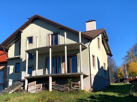 будинок за адресою Львівська вул., 12