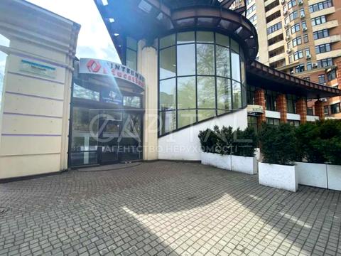 коммерческая по адресу Леси Украинки бульв., 30В