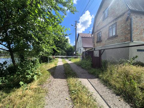 ділянка за адресою Лугова вул., 9