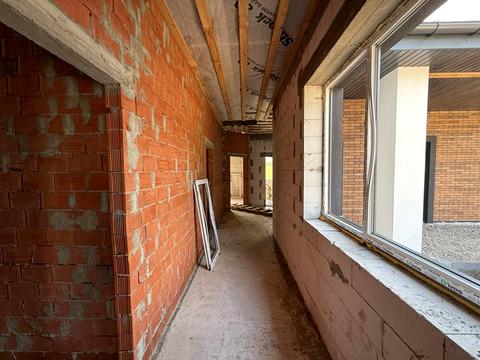 будинок за адресою успішна