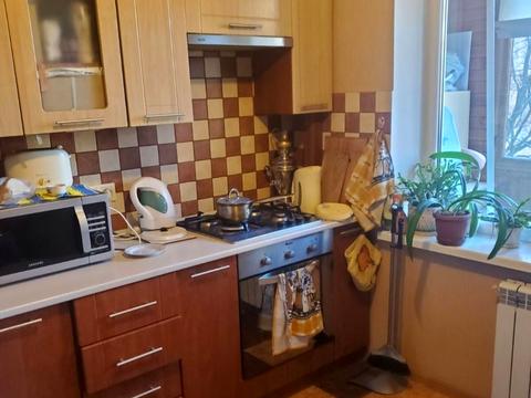 квартира за адресою Празька вул., 25/2
