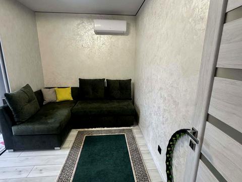 квартира за адресою Київська вул. (107-ї Кременецької Дивізії), 14б