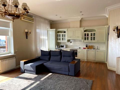 квартира за адресою Панаса Мирного вул., 12