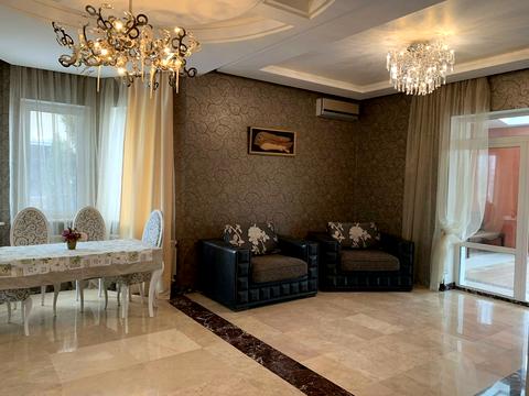 дом по адресу вул.Золочівська