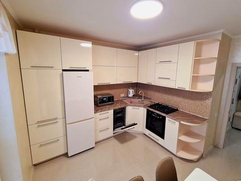 квартира за адресою Володимира Великого вул. (Артема), 10