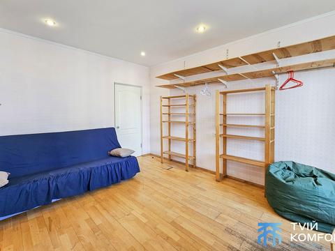 квартира за адресою Миколи Бажана просп., 10