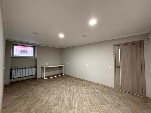 комерційна за адресою Львів, Сергія Єфремова вул., 34