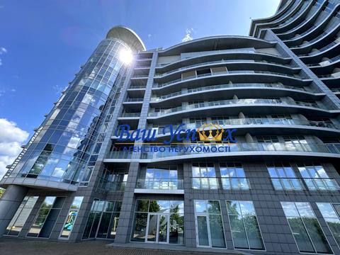 квартира за адресою Раїси Окіпної вул., 18
