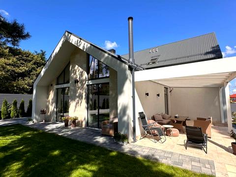 дом по адресу революції