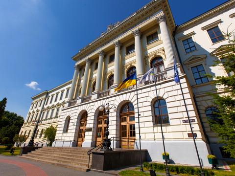 квартира по адресу Японская ул., 8