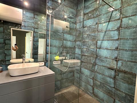 квартира за адресою Середня вул., 24 к1