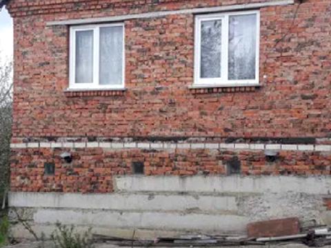 будинок за адресою Кленова