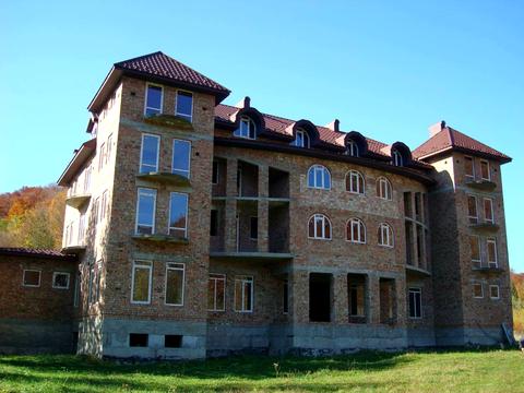 коммерческая по адресу Сухий струмок, 1