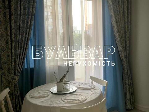 квартира по адресу Гвардейцев-Широнинцев ул., 33