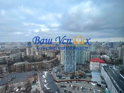 квартира за адресою Дениса Монастирського вул. (Василя Сурікова), 10