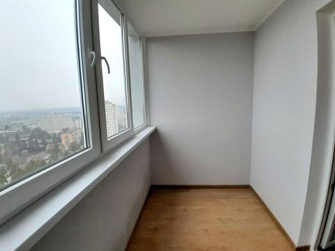 квартира за адресою Миколи Вінграновського вул., 2