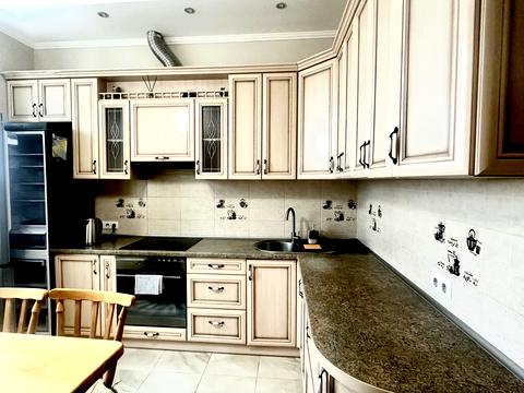 квартира за адресою Гната Хоткевича вул. (Червоногвардійська), 8