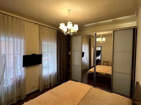квартира за адресою Екатериненская /Пантейлемоновская, 90
