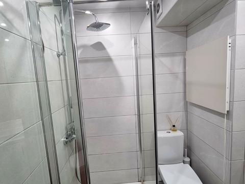 квартира за адресою Дмитра Яворницького вул., 3