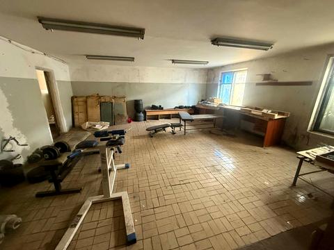 комерційна за адресою Старозаводська вул. (Столєтова), 21