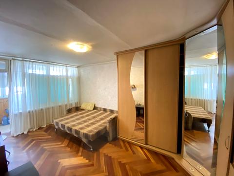 квартира за адресою Дніпровська набережна вул., 3