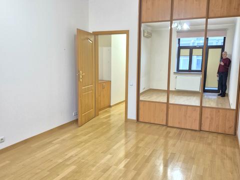квартира по адресу Паторжинского ул., 14
