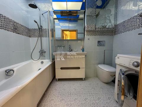 квартира по адресу Кловский спуск, 9/2