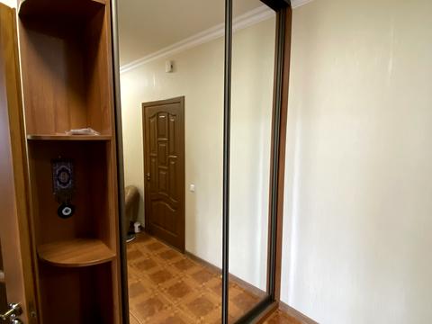 квартира за адресою Раїси Окіпної вул., 8