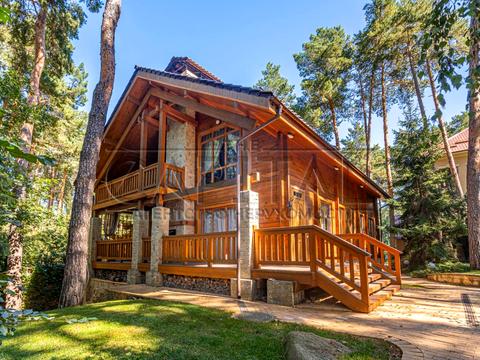 будинок за адресою смт. Гостомель, Свято-Покровська вул. (Леніна), 9