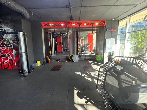 комерційна за адресою Звіринецька вул., 47