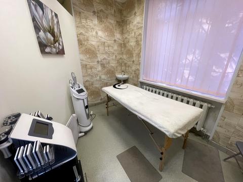 комерційна за адресою Петра Григоренка просп., 24