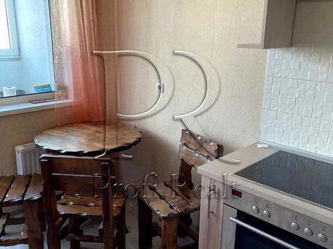 квартира по адресу Драгоманова ул., 2-Б