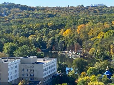 комерційна за адресою Голосіївський просп. (40-річчя Жовтня), 58