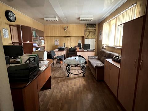 комерційна за адресою Чехова, 29